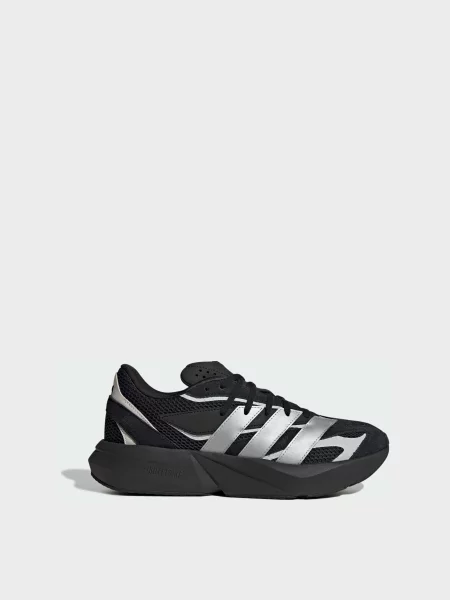 Кроссовки Adidas черные