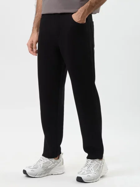 Спортивные штаны Armani Exchange черные