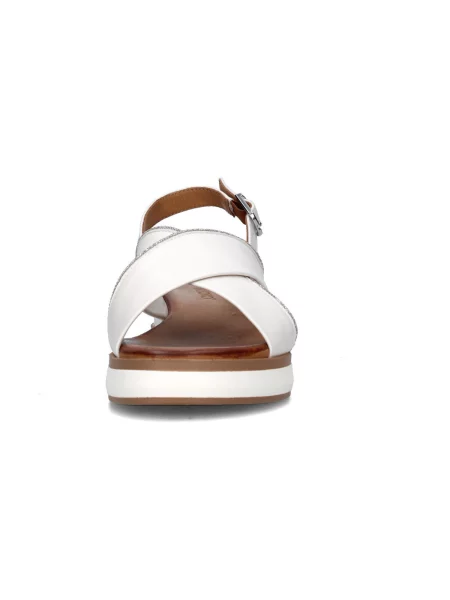 Pantofi Inuovo alb