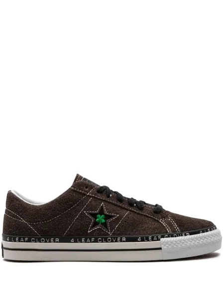 Sneakerși Converse Chuck 70 din piele de căprioară alb