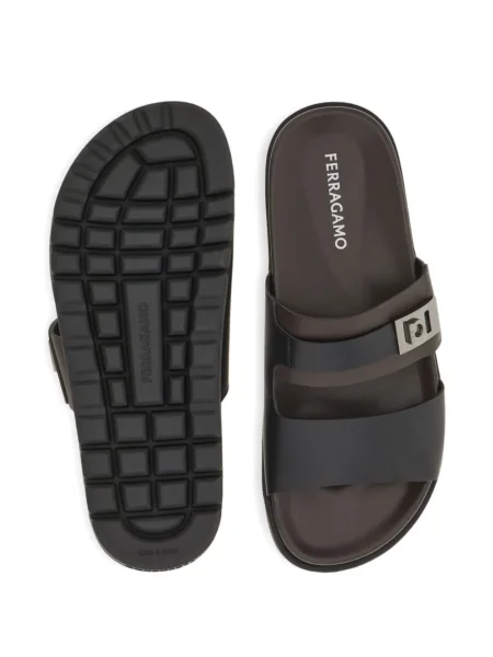 Sandale Ferragamo cu cataramă negru