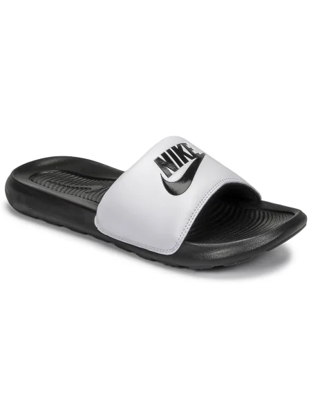 Tenisky Nike čierna