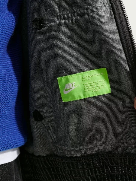 Детская куртка Nike