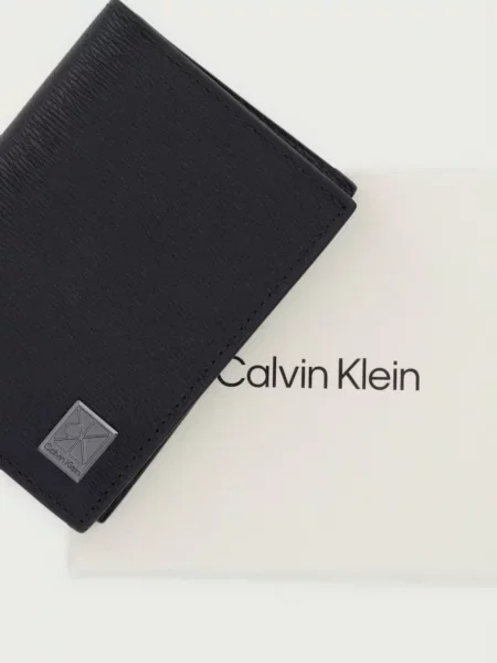 Calvin Klein Pénztárca Emblem Hw N/S Billfold W/ Coin fekete