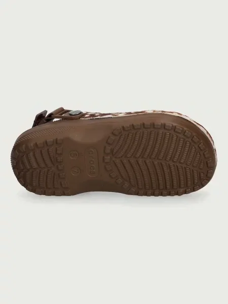 Кожаные классические шлепанцы Crocs