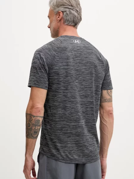 Koszulka treningowa Under Armour Tech Textured black/white czarna