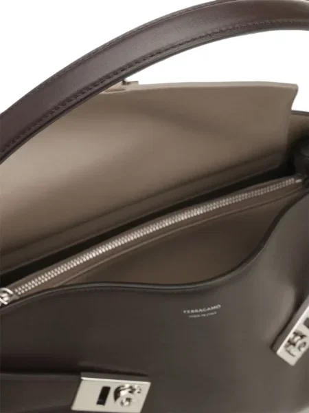 Чанта Ferragamo кафяво