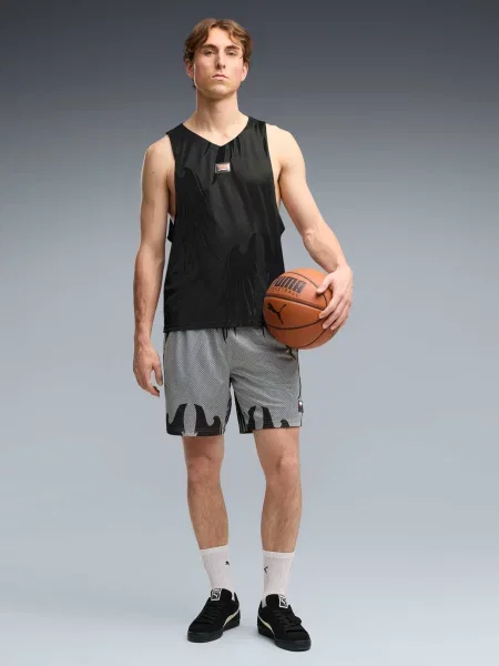 Короткие спортивные шорты Puma черные