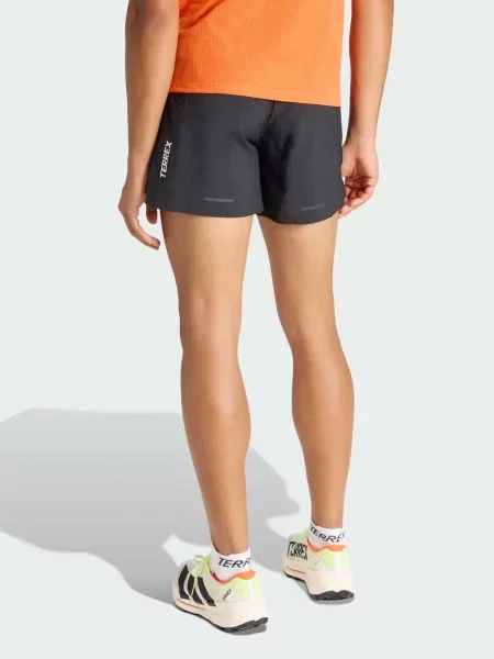Спортивные шорты Adidas черные