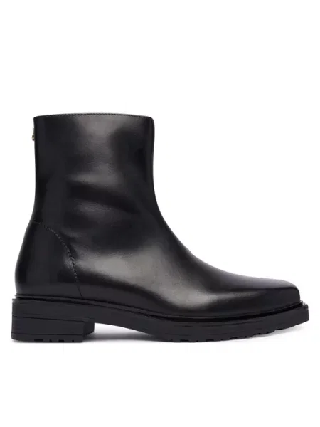 Patrizia Pepe Škornji črna