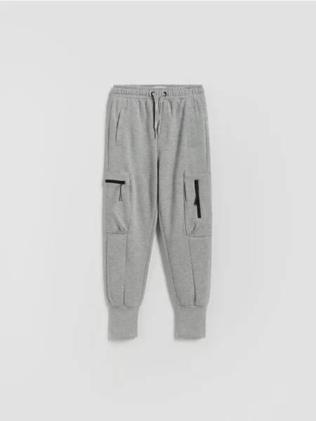 Reserved Pantaloni jogger cargo cu deschis gri