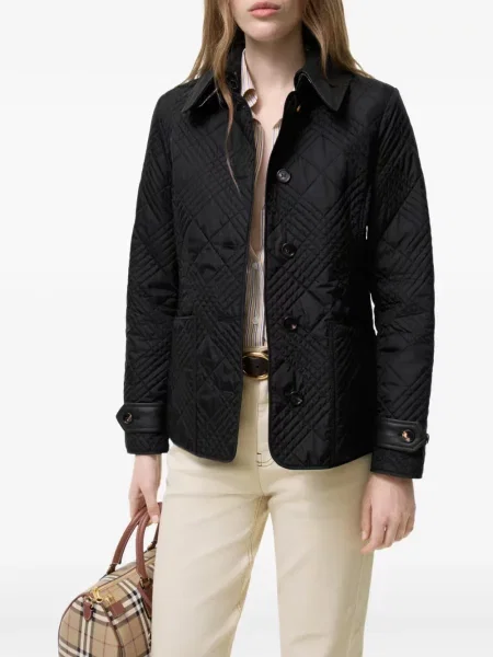 Matlasat geacă Burberry negru
