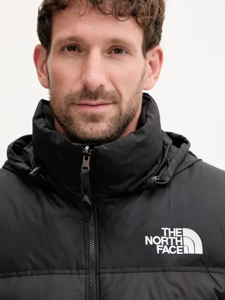 Пуховый жилет The North Face ретро черный