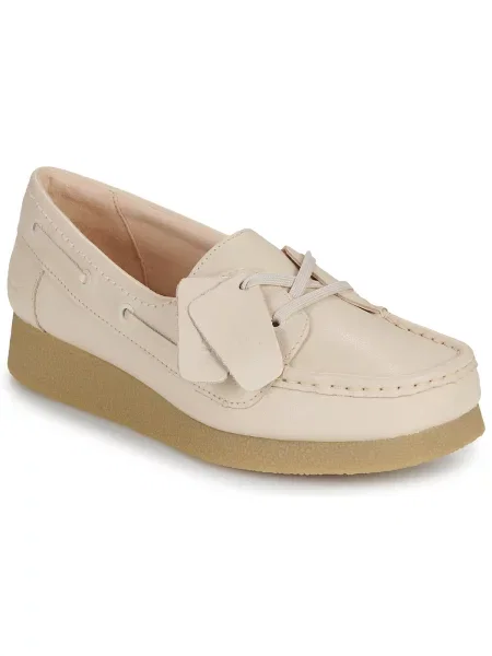 Pantofi Clarks bej