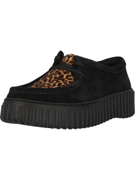 Nizki čevlji Clarks s potiskom z leopardjim vzorcem črna