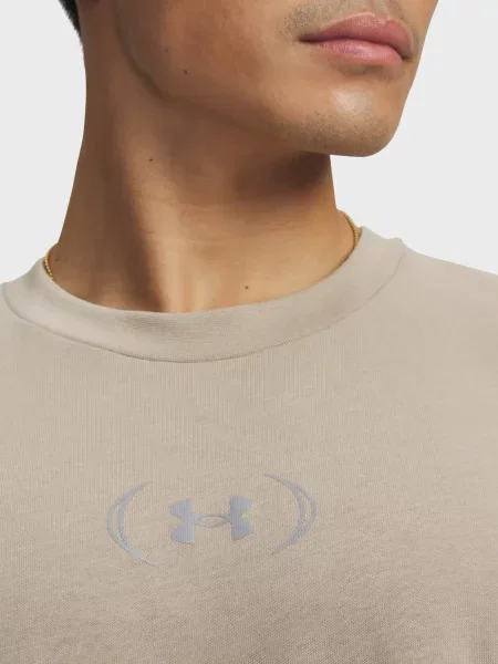 Футболка Under Armour бежева
