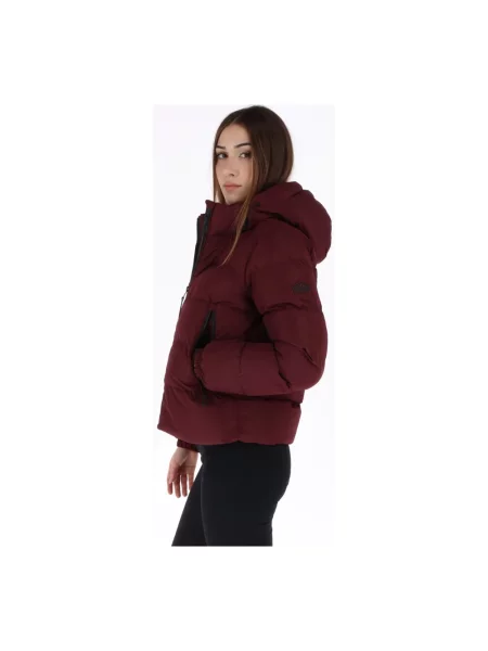 Kurtka w pikowanym wyglądzie krój regular fit Superdry czerwona