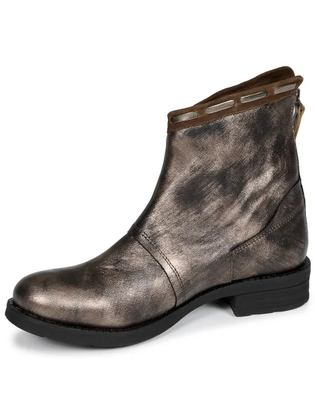 Pantofi Casta auriu