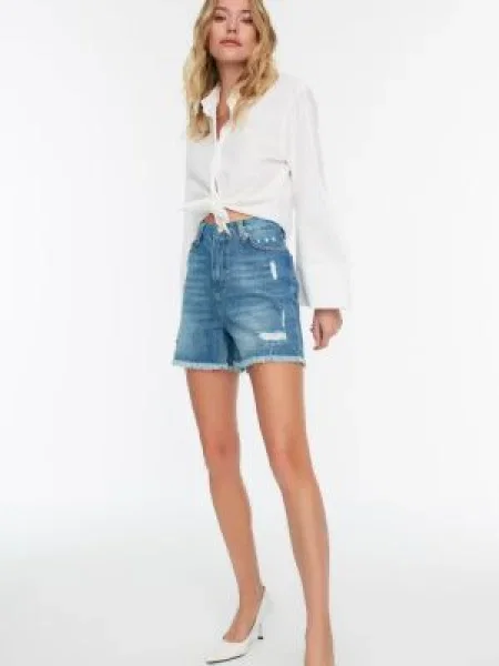 Szorty jeansowe Trendyol niebieskie