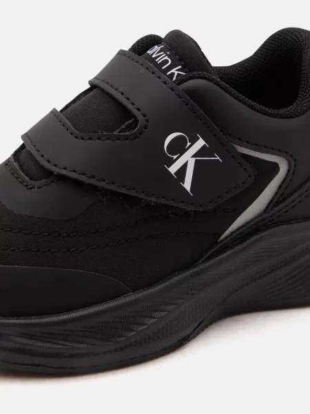 Sneakersy Calvin Klein Low Cut Velcro Sneaker S Čierna biela