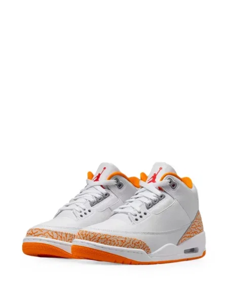 Sneakerși Nike Air Jordan retro alergare alb