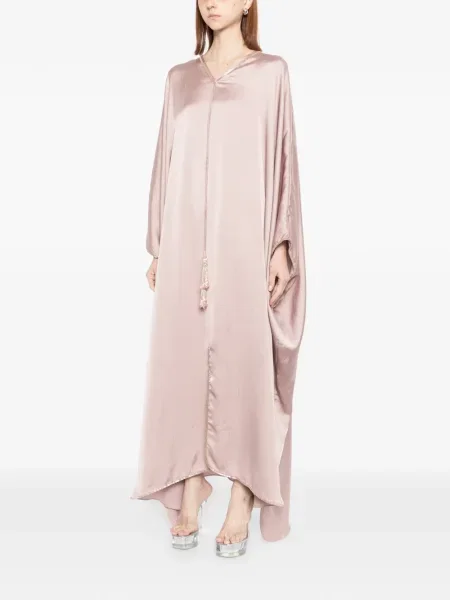 Rochie maxi Shatha Essa de costum roz
