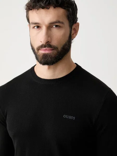 Шелковый свитер Guess