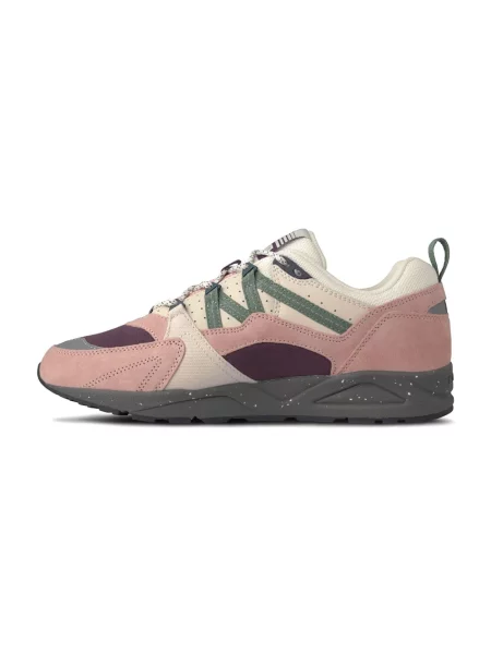 Sneakersy Karhu skórzane