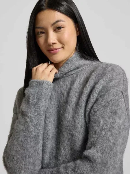 Sweter z dzianiny ze stójką i obniżonymi ramionami Milano Italy