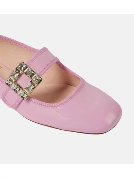 Balerini Roger Vivier din piele de lac roz