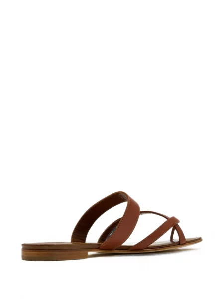 Sandale Manolo Blahnik din piele maro