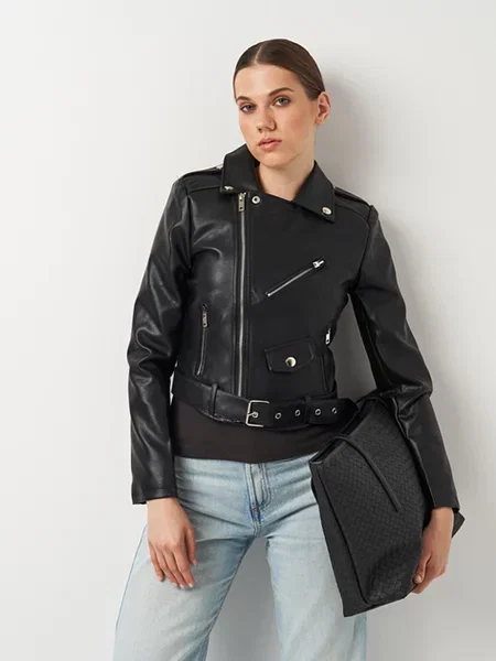 Кожаная куртка Ricco Grande черная