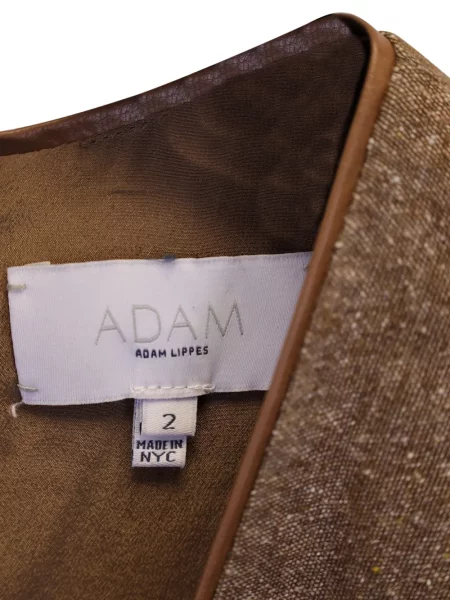 Αμάνικη κοστούμι αμάνικο φόρεμα Adam Lippes με λαιμόκοψη v καφέ