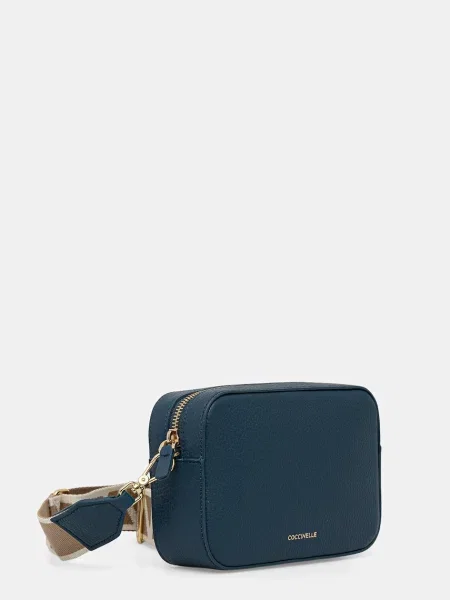 Crossbody kabelka Coccinelle modrá