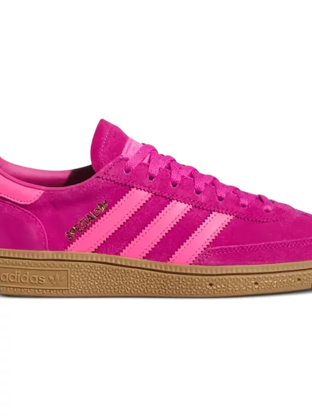 Căciulă Adidas cu franjuri din jerseu roz