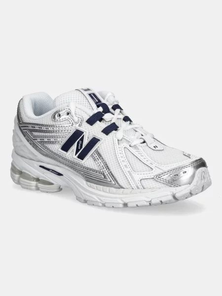 Маратонки New Balance бяло
