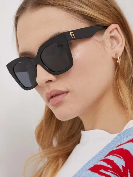 Tommy Hilfiger ochelari de soare negru