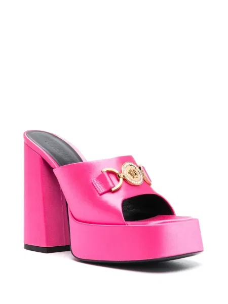 Sandale Versace din satin cu platformă roz