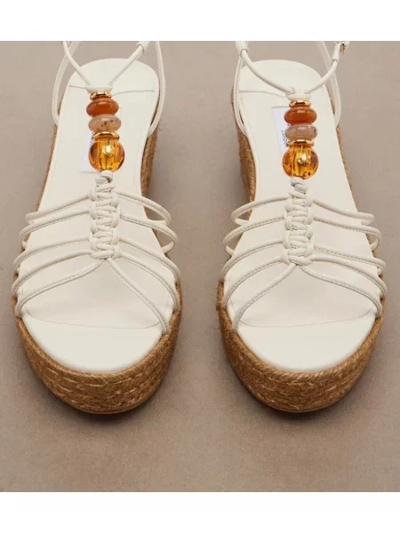Sandale Jimmy Choo din piele cu pană bej