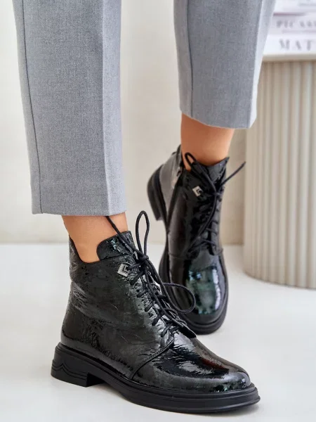 Кожени боти до глезена S. Barski от лакирана кожа изрязани черно