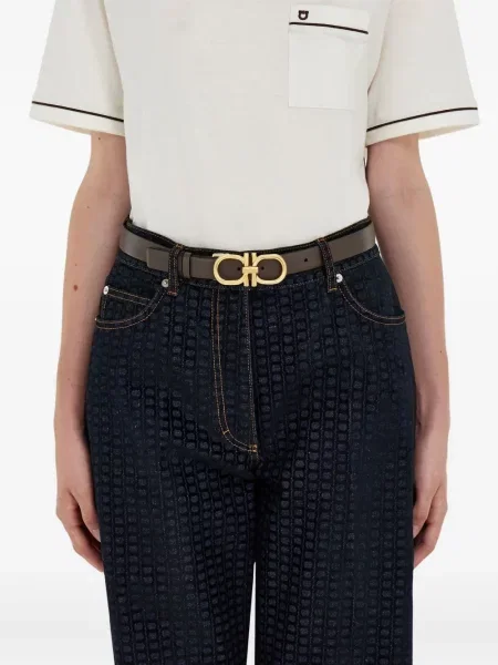 Curea Ferragamo maro