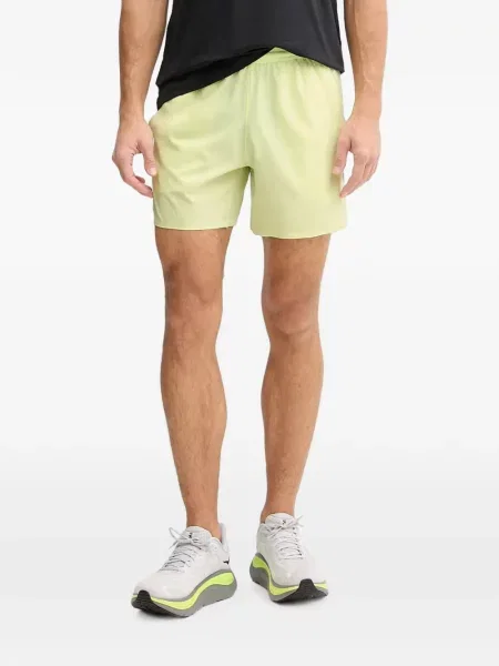 Pantaloni scurți Under Armour cu imagine galben