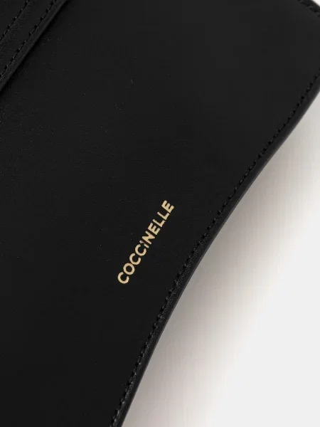 Coccinelle чанта crossbody дамска от кожа черно