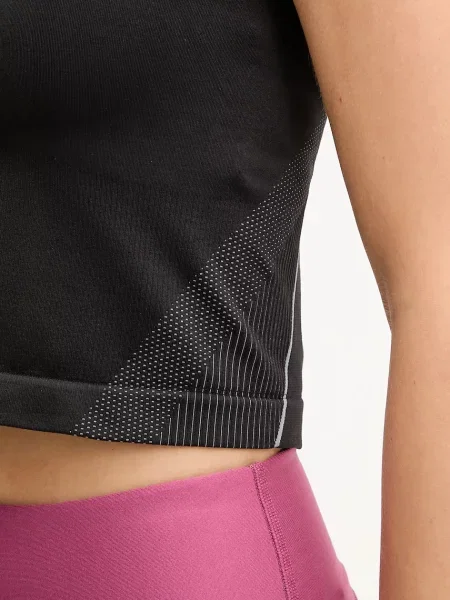 Топ для тренувань Under Armour Vanish Seamless чорний