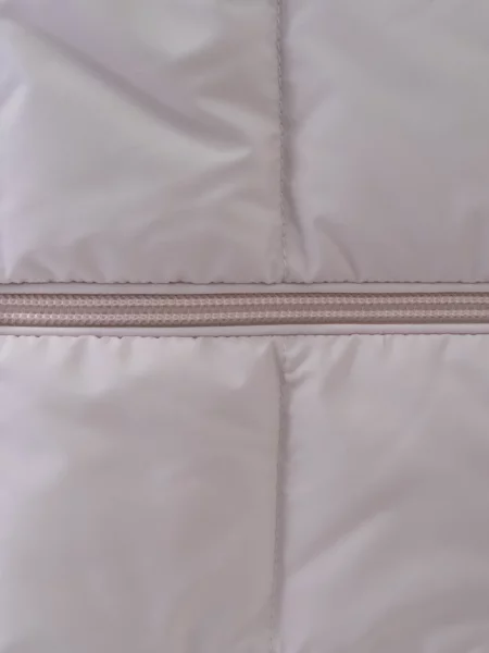 Kurtka dziecięca Moncler Enfant różowa