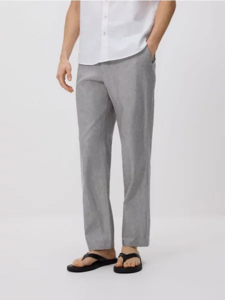 Reserved Pantaloni chino regular cu adaos de in deschis gri