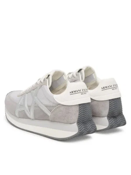 Armani Exchange Sneakersy sivá