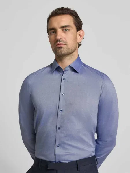Koszula biznesowa o kroju slim fit z bardzo długim rękawem Olymp Level Five granatowa