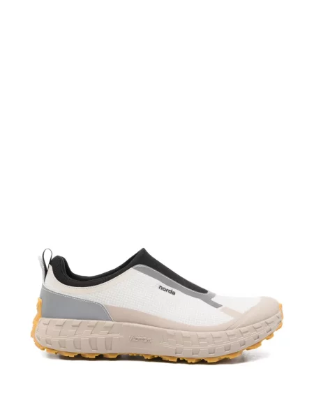 Sneakerși Norda