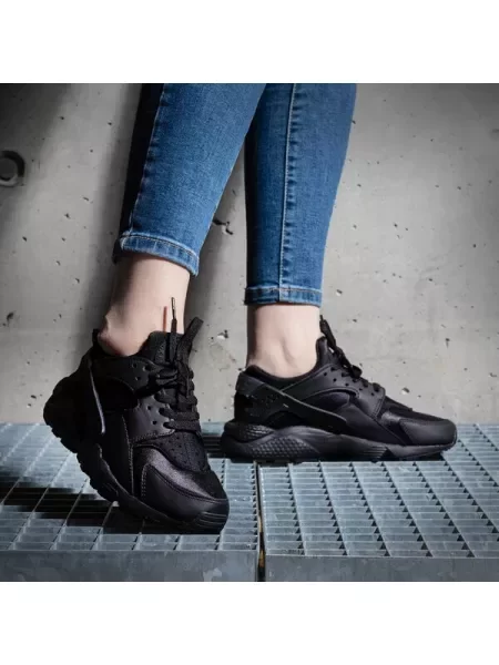 Sportbačiai Nike Sportswear juoda